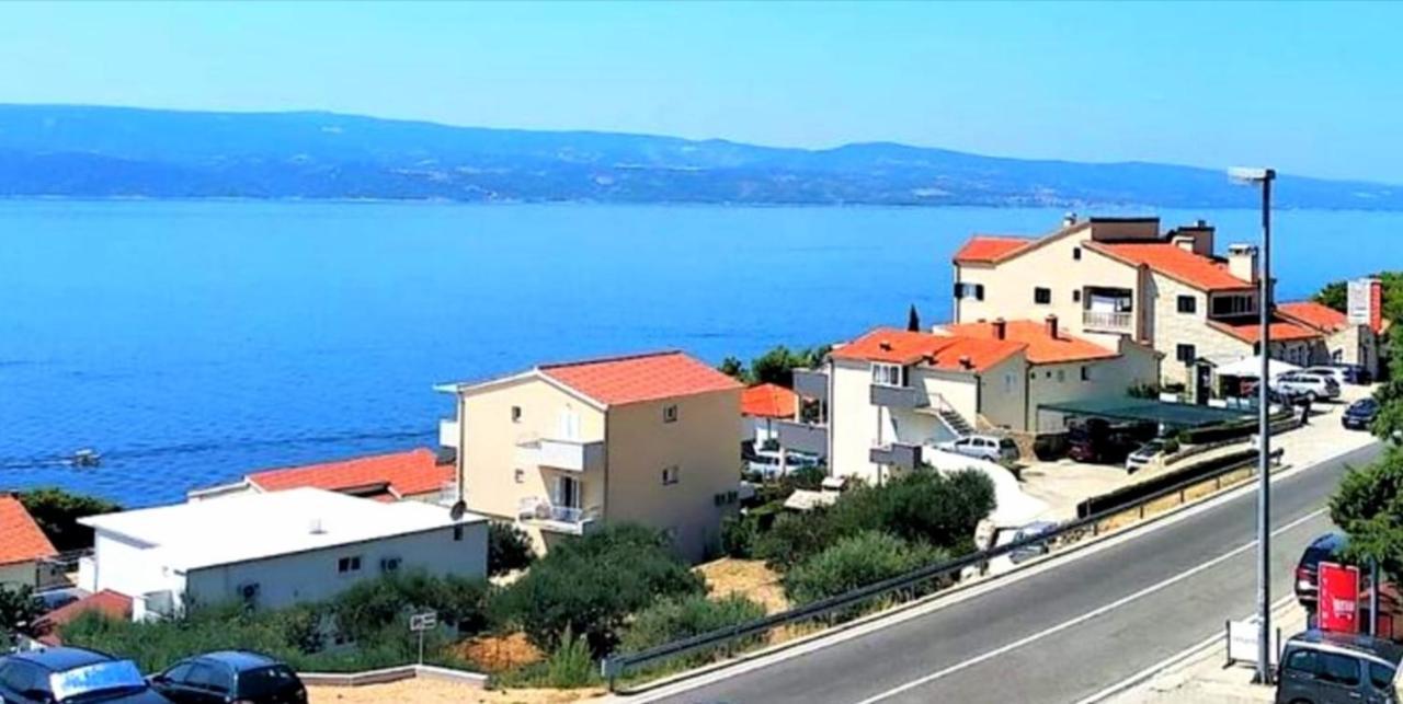 Dalibor, - Omis