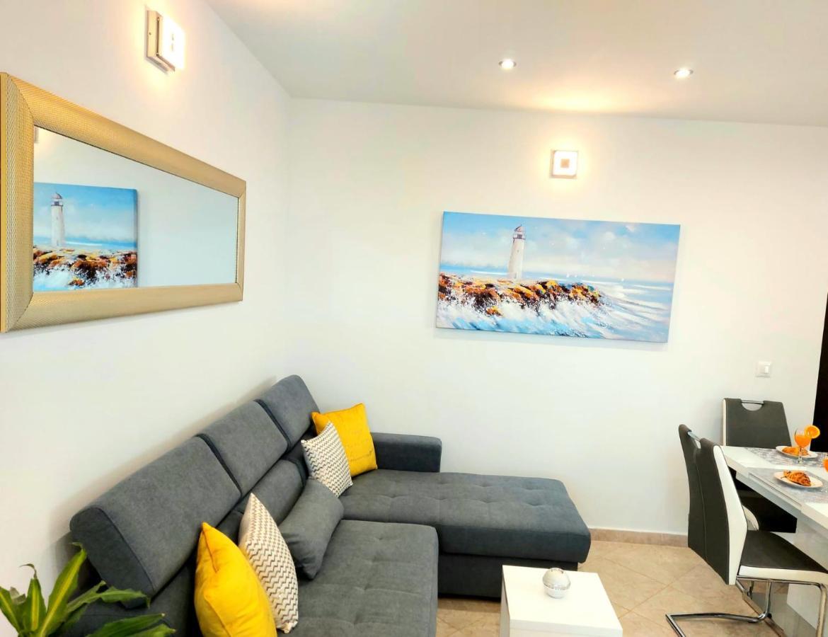Dalibor, - Omis Apartment