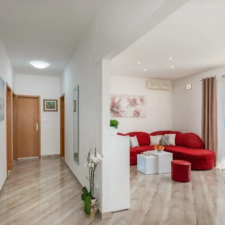 Apartman Dalibor, Stanici - Omis Exterior photo