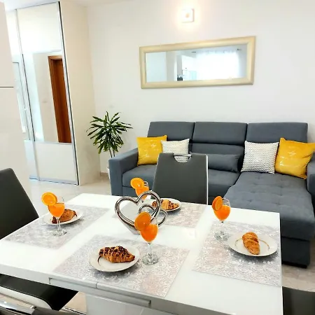 Apartman Dalibor, Stanici - Omis Exterior photo