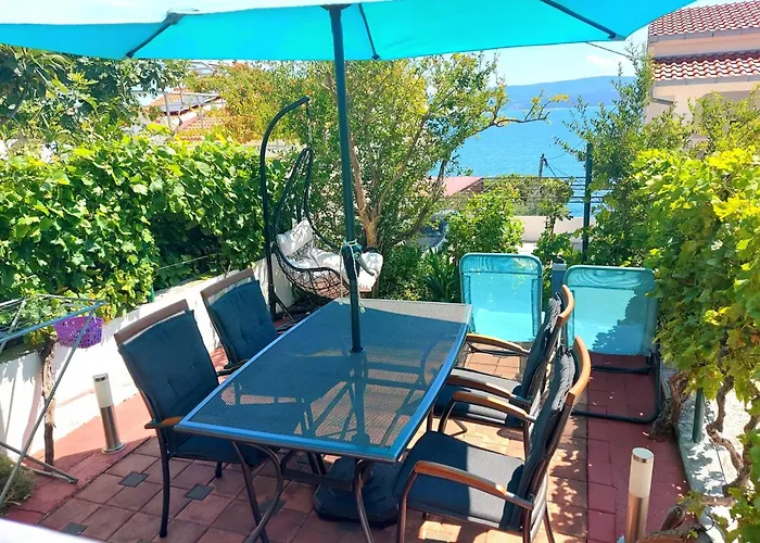 Apartman Dalibor, Stanici - Omis