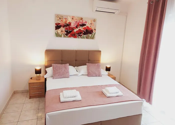 Apartman Dalibor, Stanici - Omis