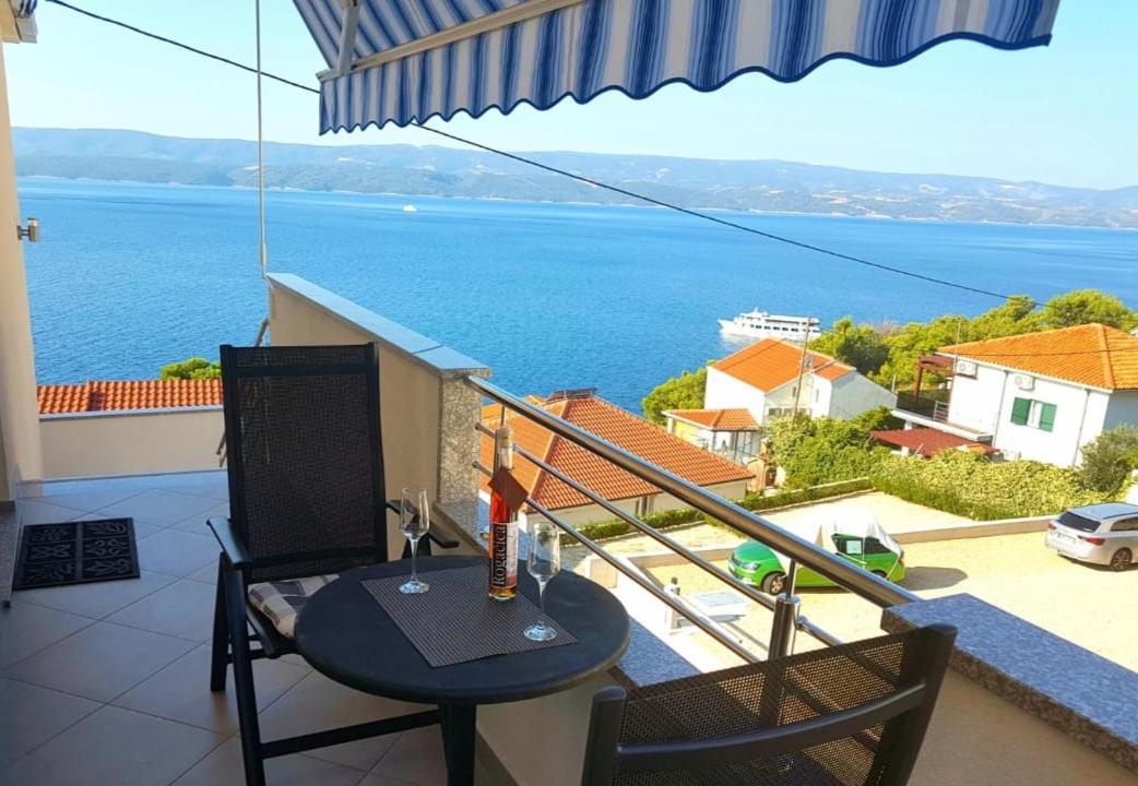 Dalibor, - Omis